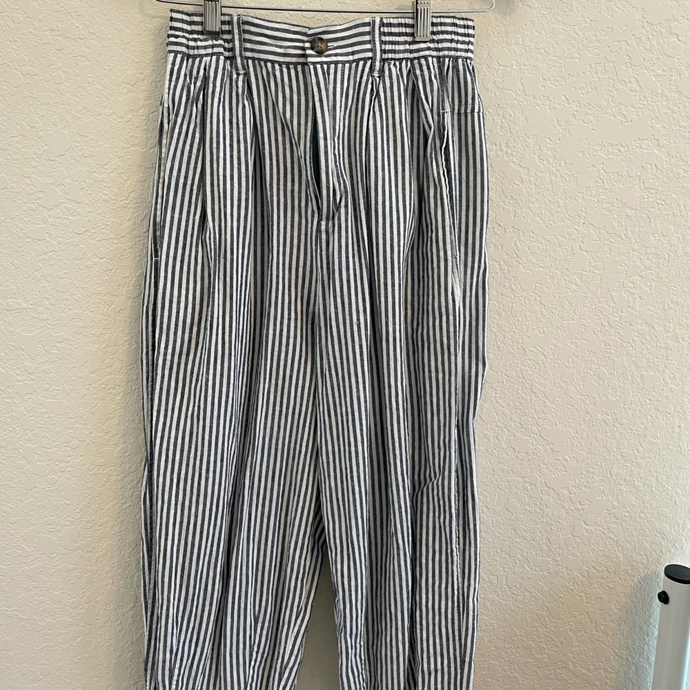 Striped linen trouser